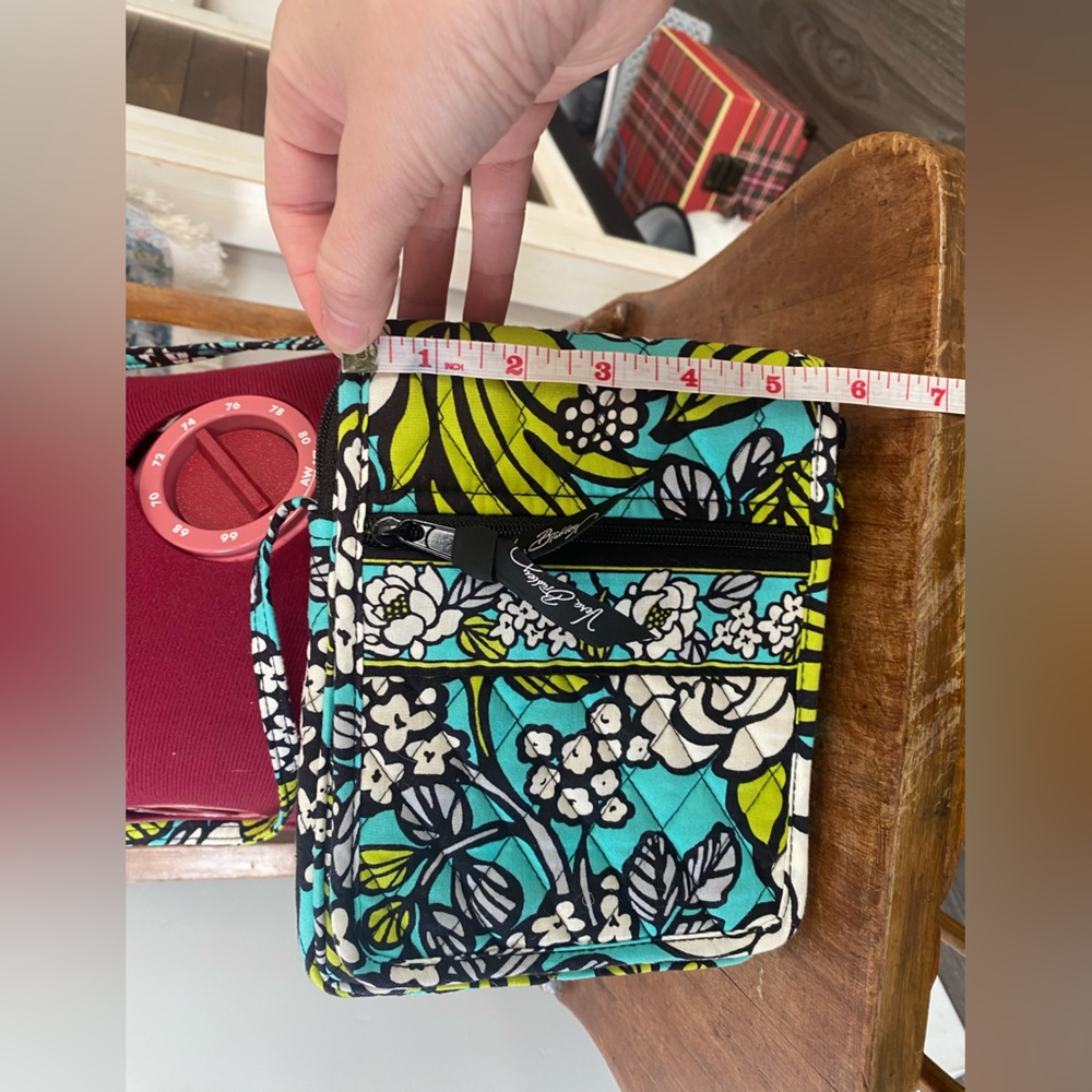 Vera Bradley Island Blooms Mini Hipster Crossbody Bag - Picture 6 of 7